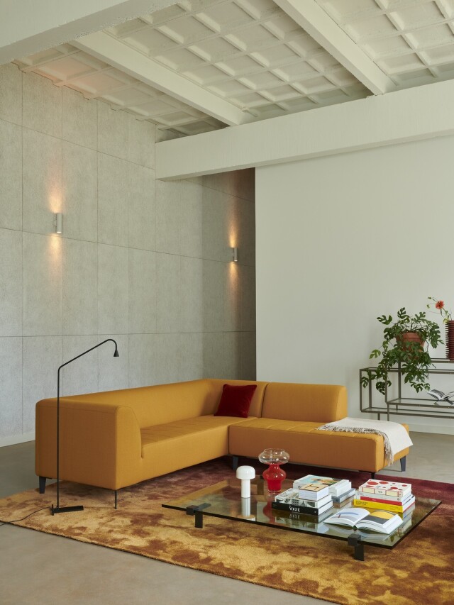 Gelderland_2023_7950_allure_sofa_yellow_fabric_2