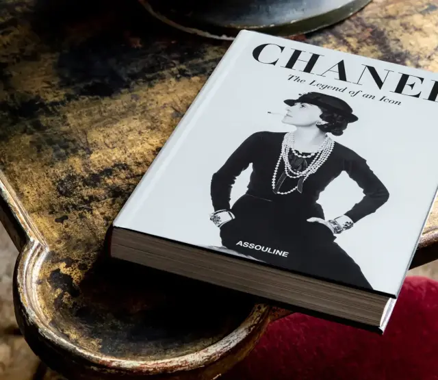 Chanel: The Legend of an Icon