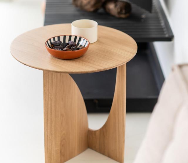 Geometric Bijzettafel
