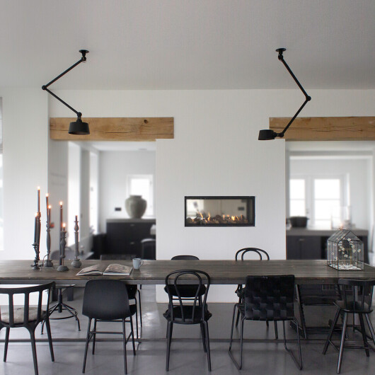 The Bolt & the beautiful